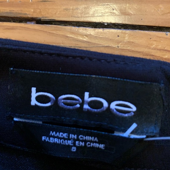 NWT! Bebe Women’s Black Lace Foil Midi Pencil Skirt Size 8 - Picture 4 of 11